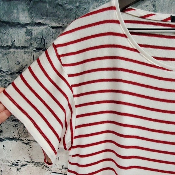 Hye Park and Lune | Jupiter Short Sleeve Tee Shirt - Picture 3 of 7